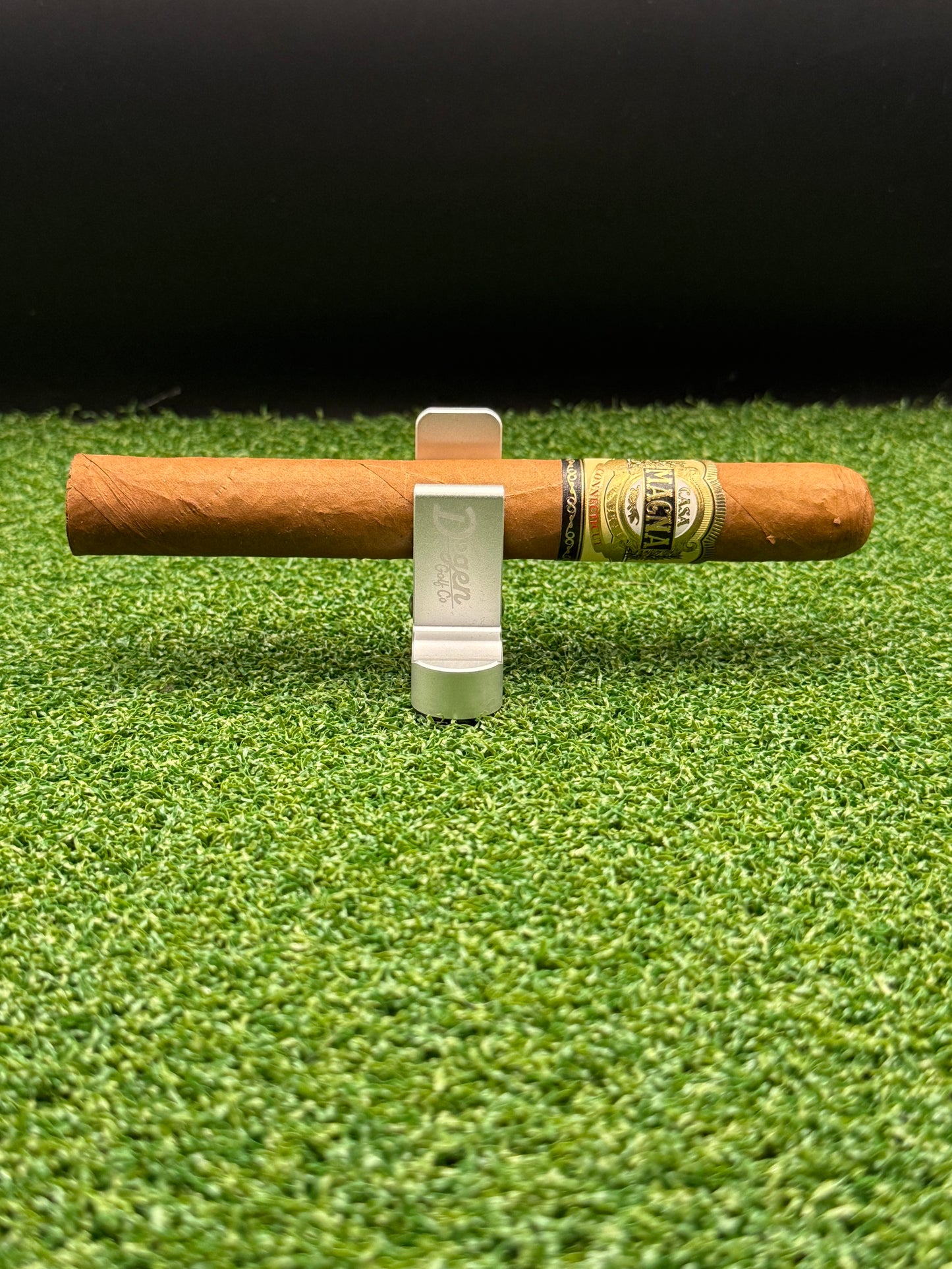 Magnetic Degen Cigar Clip